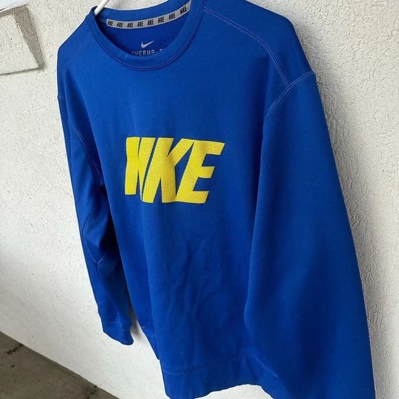 Nike Men's Blue Sweatshirt. Therma-fit. Yellow Nike logo. Size Large. Unisex - Picture 2 of 8